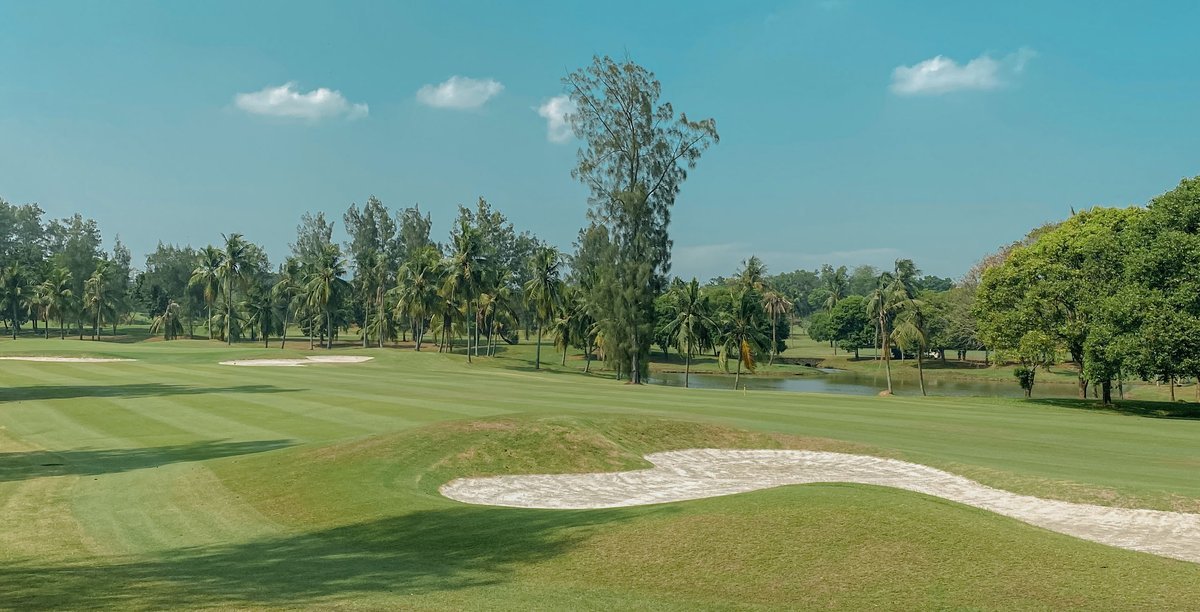 Lotuslake Golf Karawang - Tue-Fri,  AM/PM