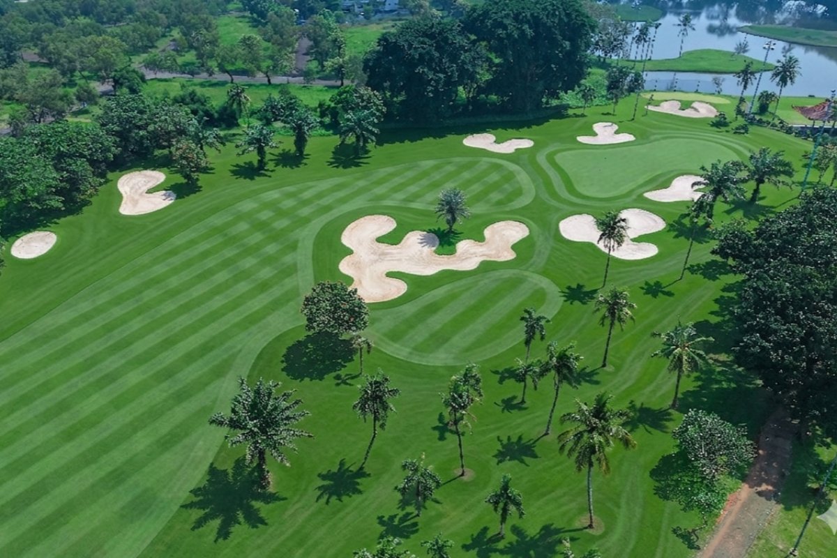 Palm  Springs Golf Karawang - Tuesday-Friday, AM/PM