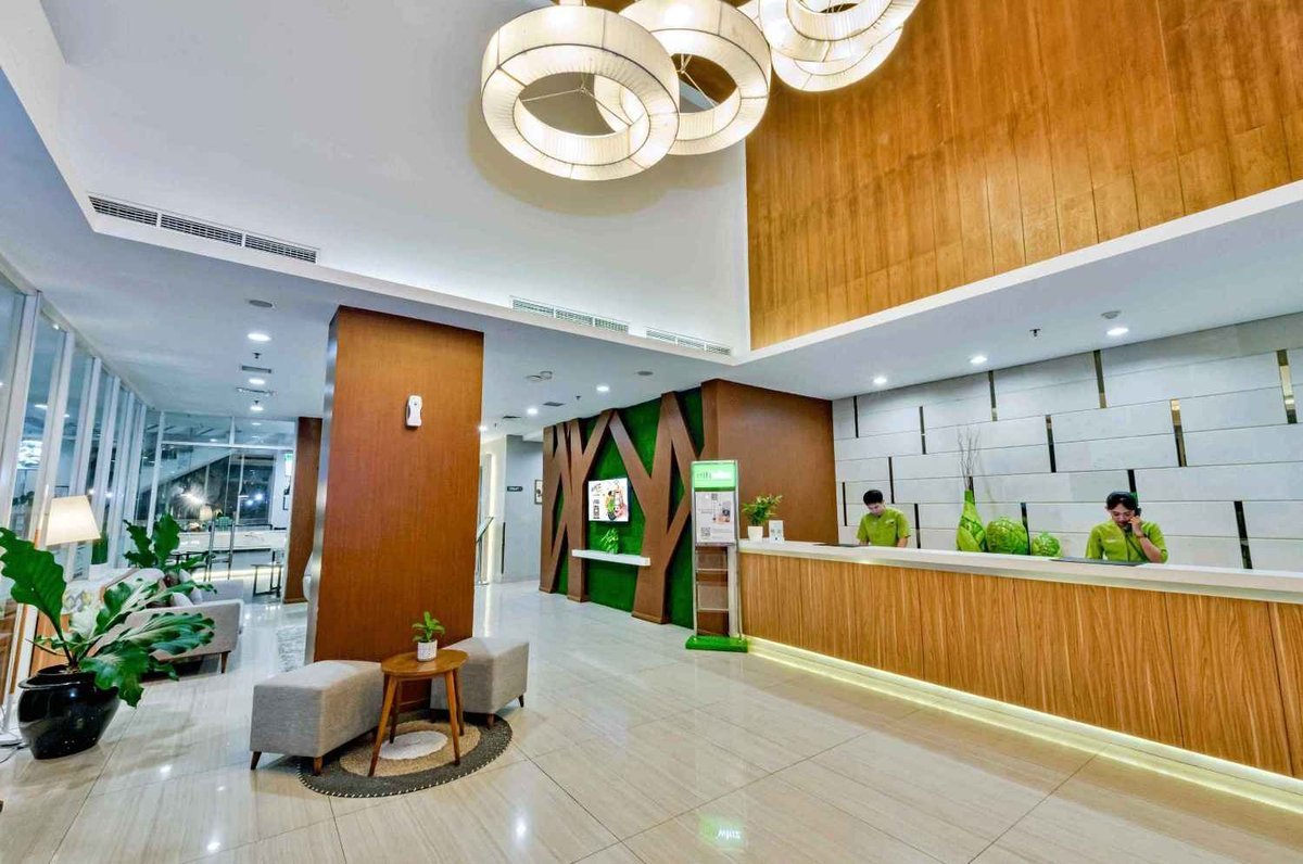 Whiz Padjajaran Bogor - Grand Deluxe